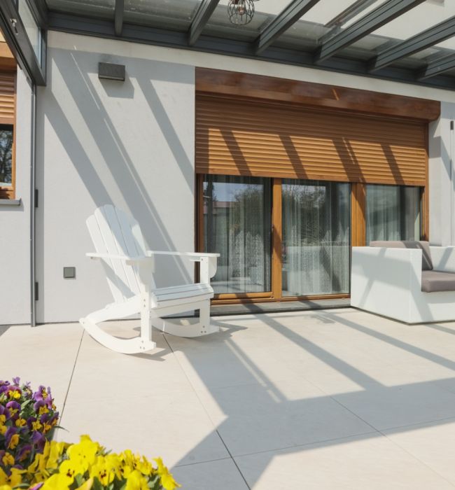 Фото На двери Рольставни